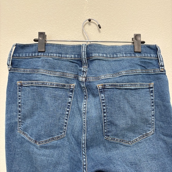 J. Crew Factory Mid-rise Flare Crop Jean in All Day Stretch - 33 - Picture 5 of 8